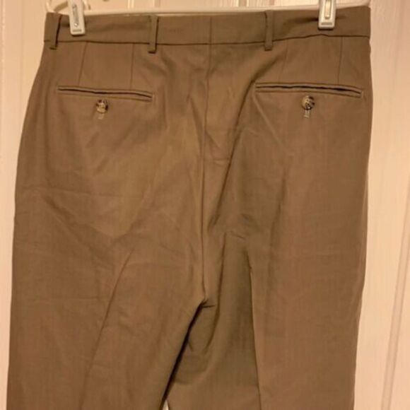 J.FERRAR SIZE 34X32 DRESS PANTS - Picture 2 of 6